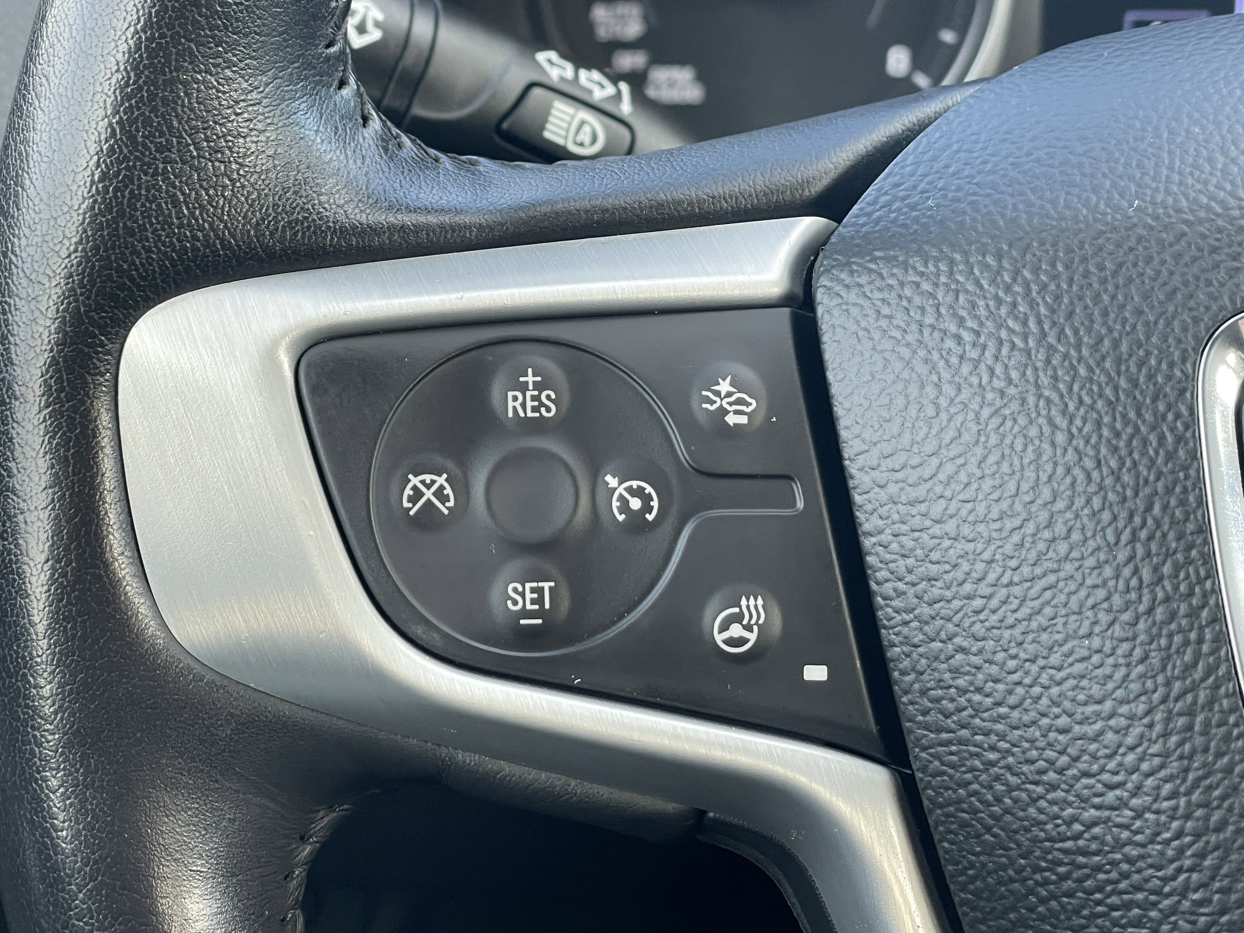 Used 2021 GMC Terrain SLT image 22