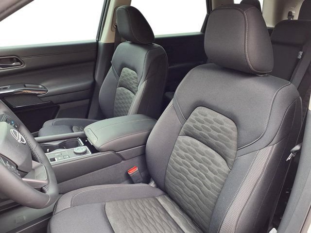 New 2026 Nissan Pathfinder SV w/ Cargo Package AWD/4WD image 15