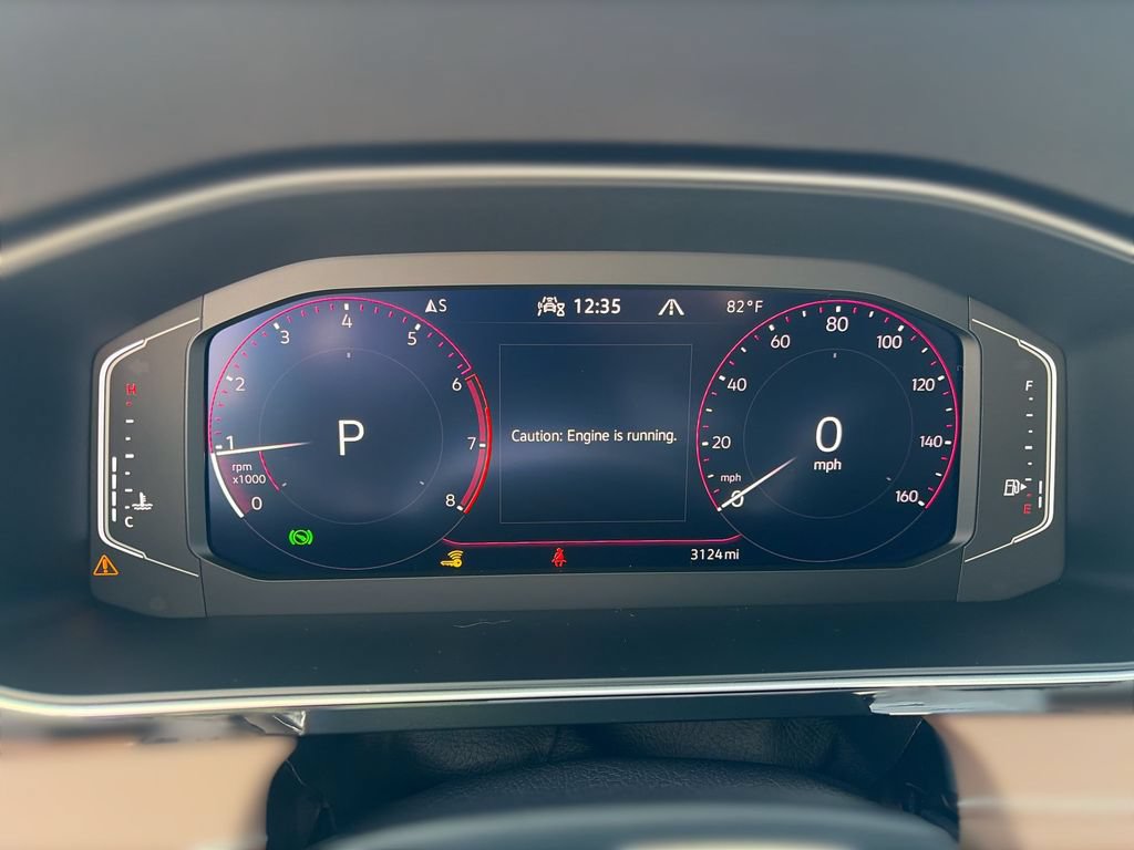 Used 2025 Volkswagen Jetta SEL FWD image 18