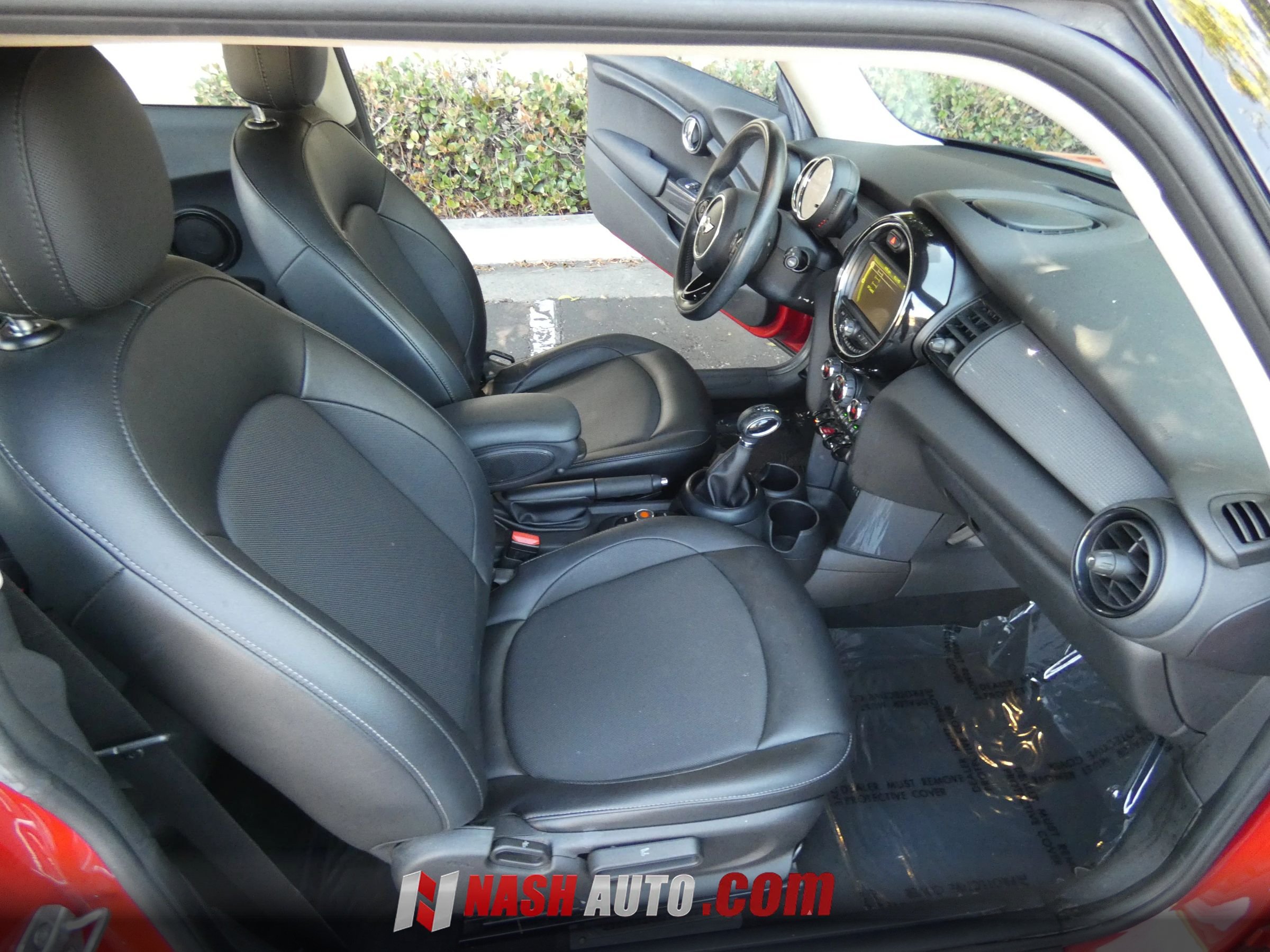 Used 2017 MINI Cooper 2-Door Hardtop FWD image 18