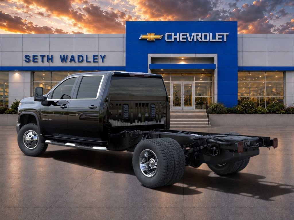 New 2026 Chevrolet Silverado 3500 LT w/ Convenience Package AWD/4WD image 3