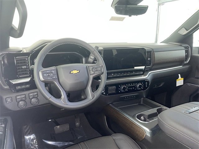 New 2026 Chevrolet Silverado 3500 High Country w/ High Country Premium Package image 18