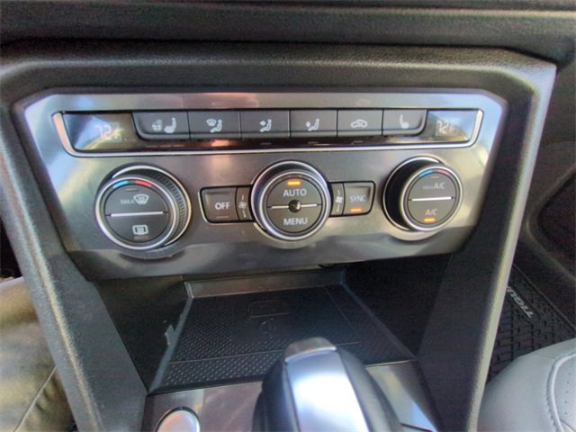 Certified 2021 Volkswagen Tiguan SEL image 22