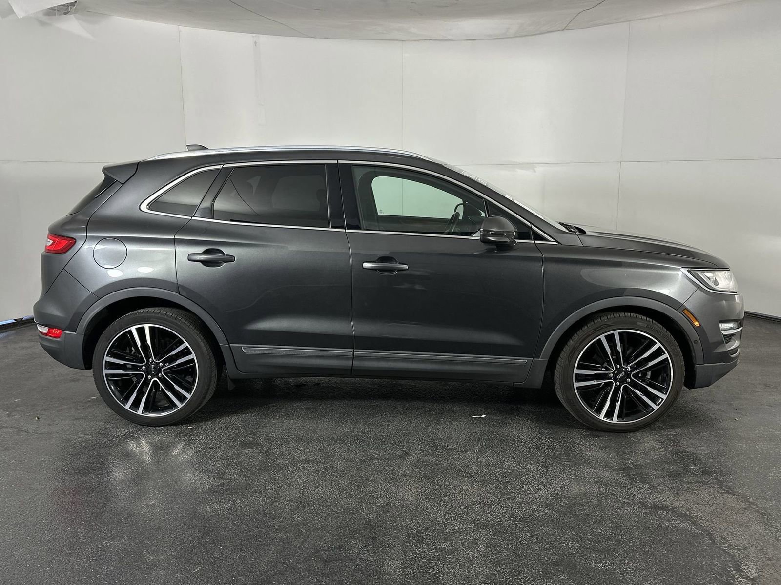 Used 2018 Lincoln MKC Reserve image 13