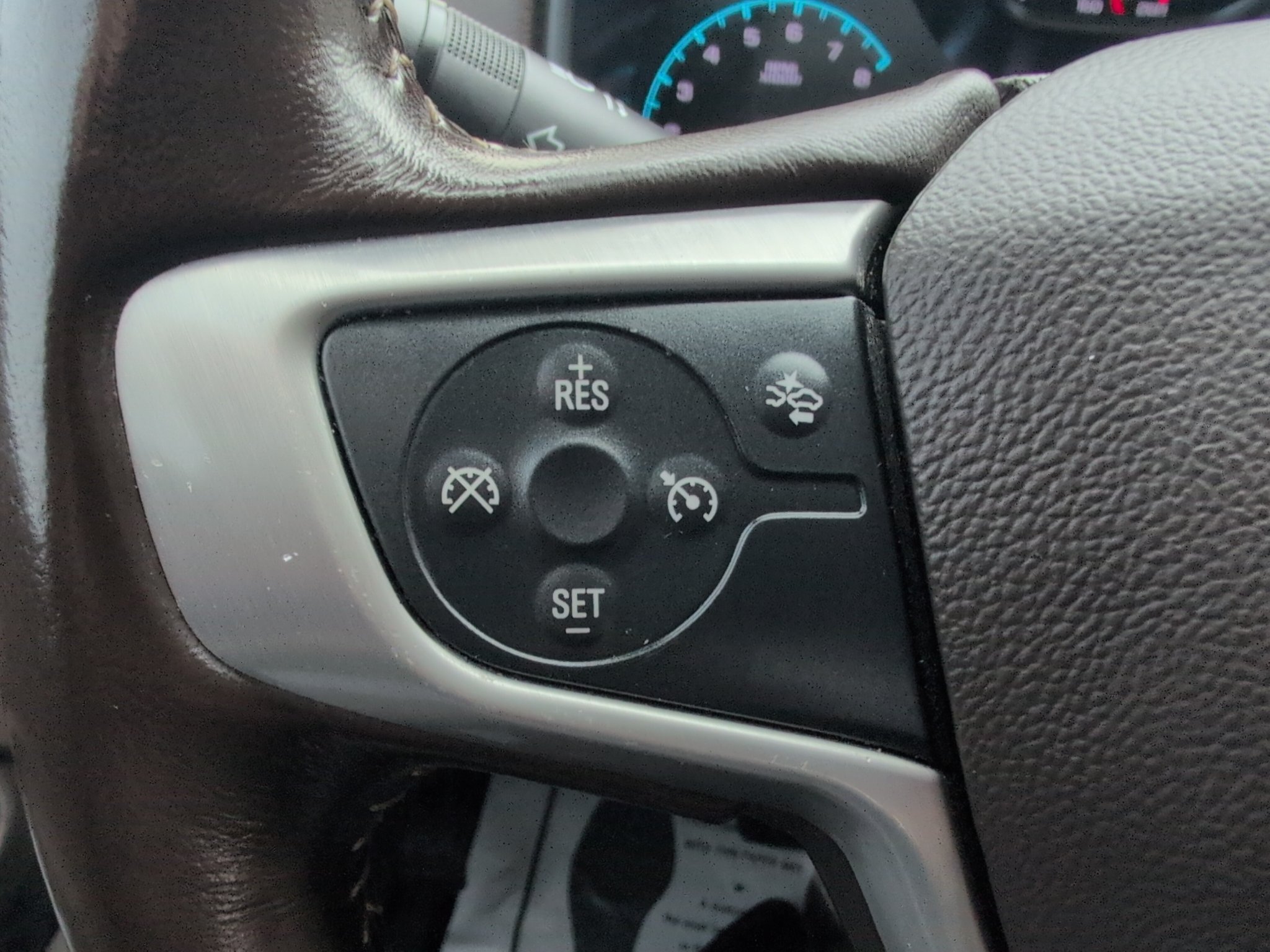 Used 2017 GMC Canyon SLE w/ SLE Convenience Package RWD image 17