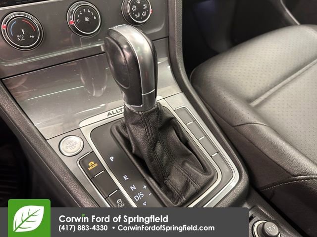 Used 2017 Volkswagen Golf Alltrack SE image 25