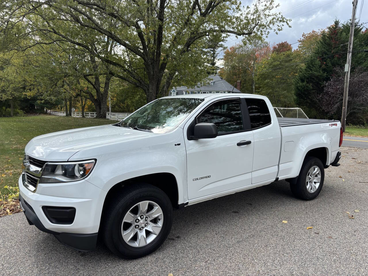 Used 2019 Chevrolet Colorado W/T w/ WT Convenience Package image 2