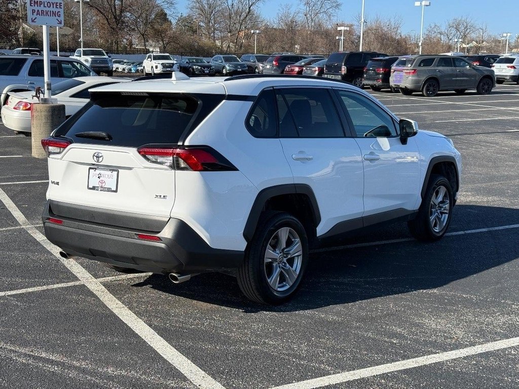Certified 2022 Toyota RAV4 XLE image 3