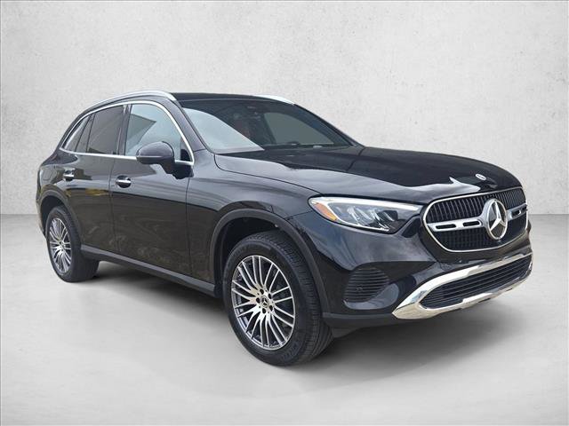 Certified 2026 Mercedes-Benz GLC 300 image 3