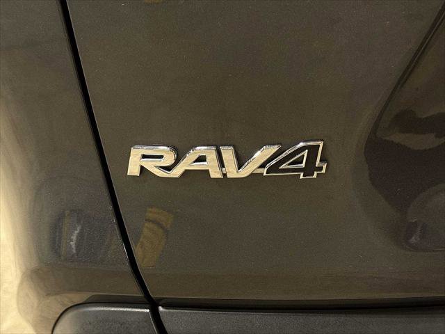 Certified 2022 Toyota RAV4 XLE image 25