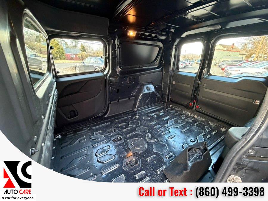 Used 2019 RAM ProMaster City Tradesman FWD image 13