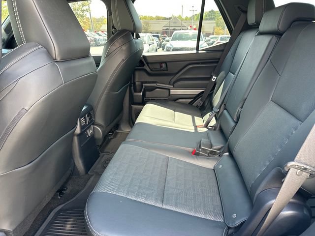 Used 2025 Toyota 4Runner TRD Off-Road Premium image 12