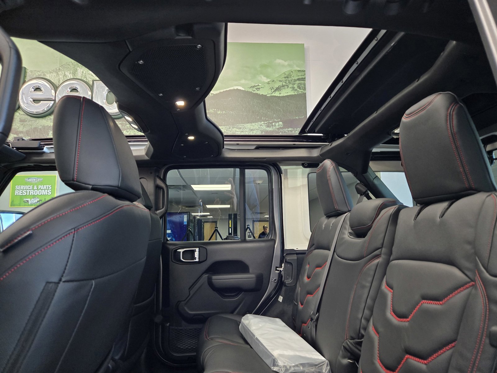 New 2025 Jeep Wrangler Unlimited Sport image 11