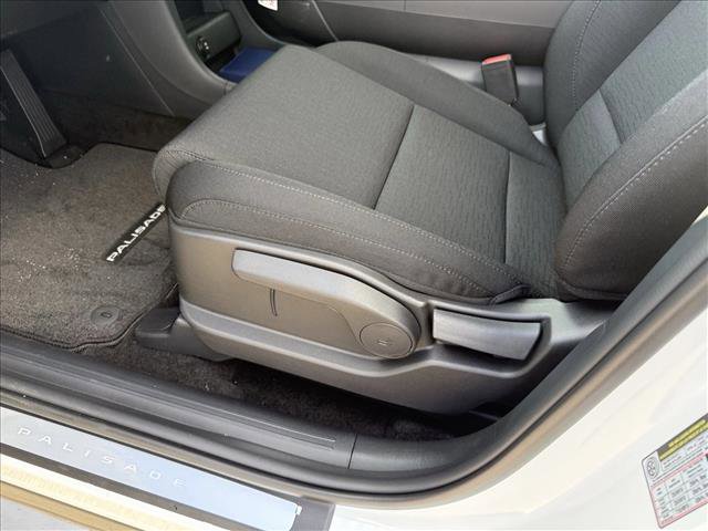 New 2026 Hyundai Palisade SE image 4