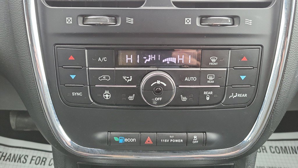 Used 2018 Dodge Grand Caravan GT FWD image 36