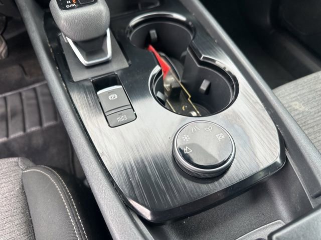 Used 2023 Nissan Rogue SV image 23