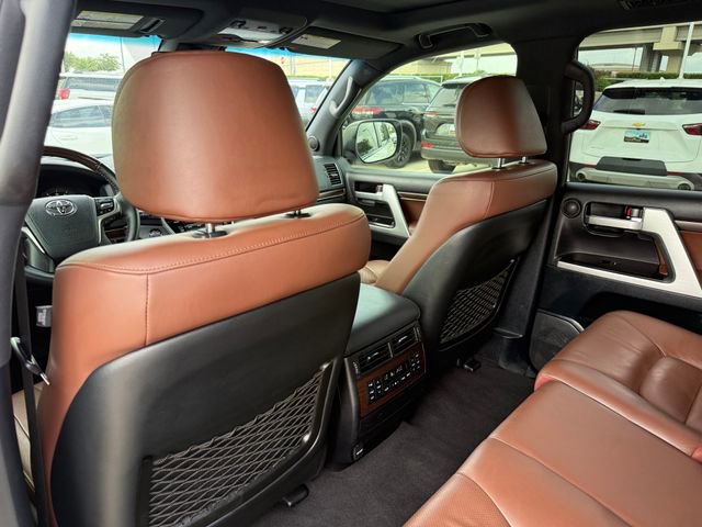Used 2021 Toyota Land Cruiser AWD/4WD image 27
