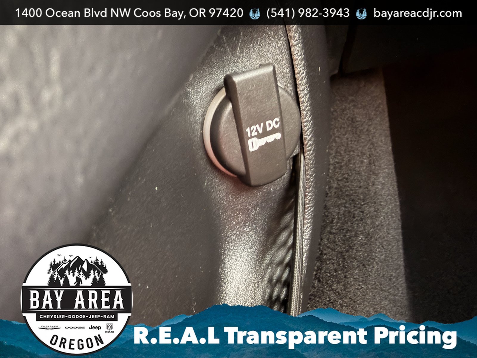 Used 2021 Dodge Challenger SXT RWD image 19