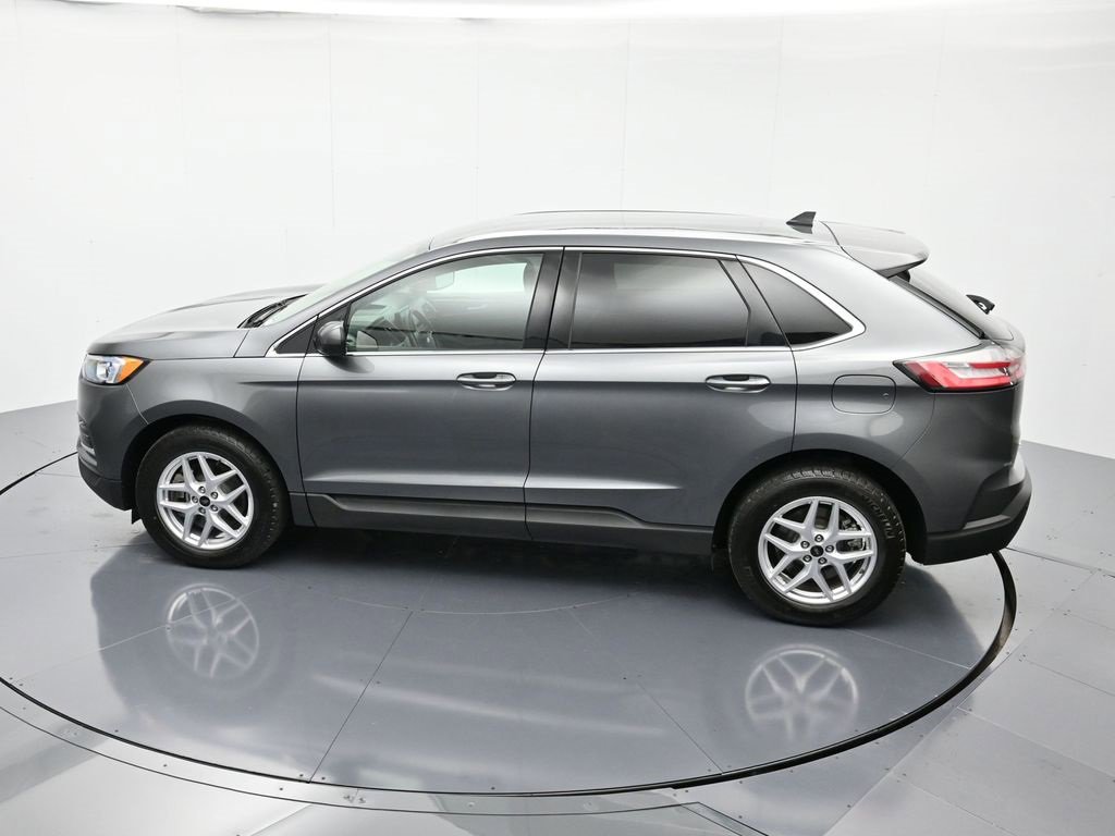 Used 2024 Ford Edge SEL image 47