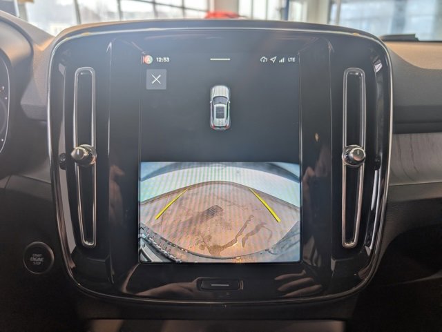 Used 2026 Volvo XC40 B5 Core w/ Climate Package image 20