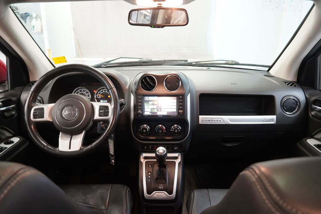 Used 2016 Jeep Compass High Altitude AWD/4WD image 19
