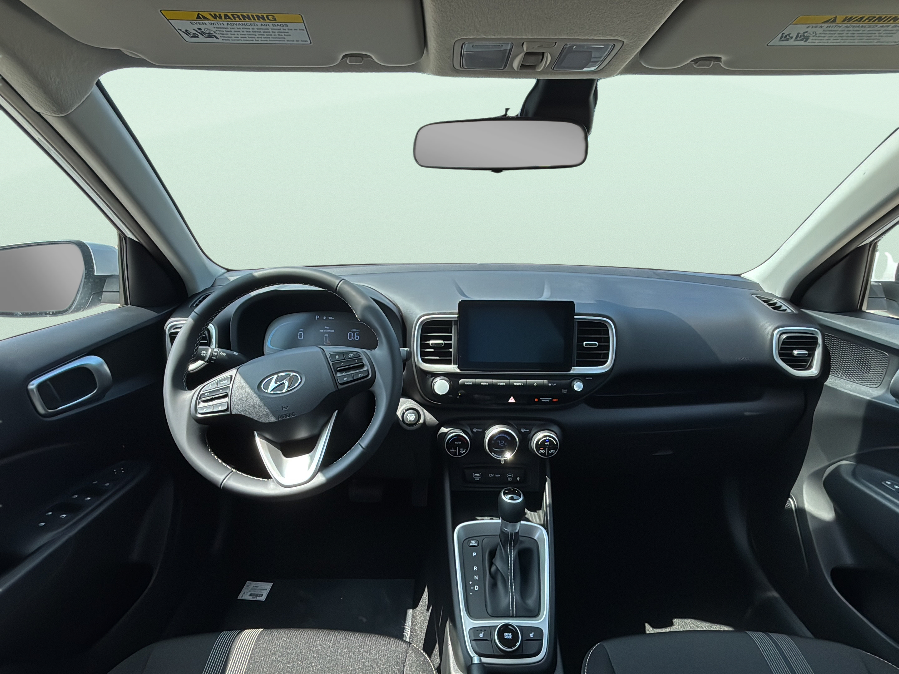 New 2026 Hyundai Venue SEL FWD image 9