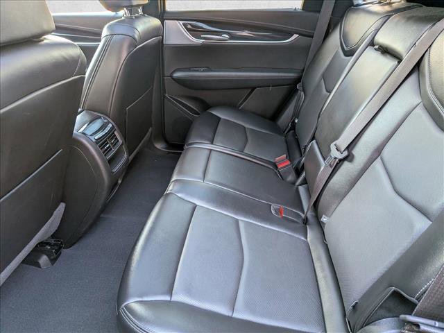 Used 2024 Cadillac XT5 Premium Luxury image 15