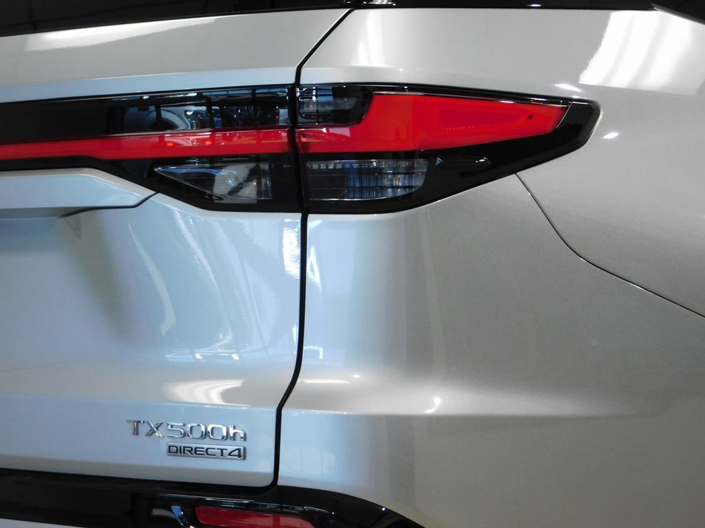 Used 2026 Lexus TX 500h AWD image 87