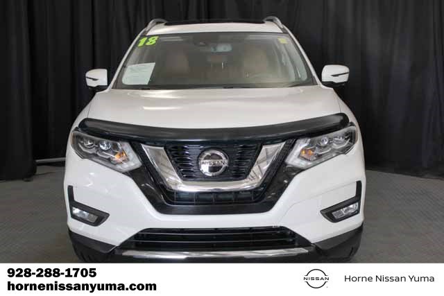 Used 2018 Nissan Rogue SL w/ Premium Package image 2