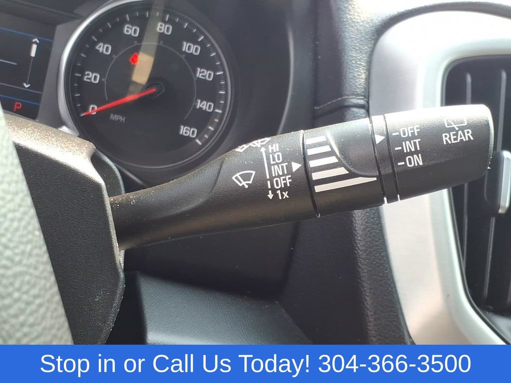 Used 2023 GMC Terrain SLE w/ Driver Convenience Package FWD image 23