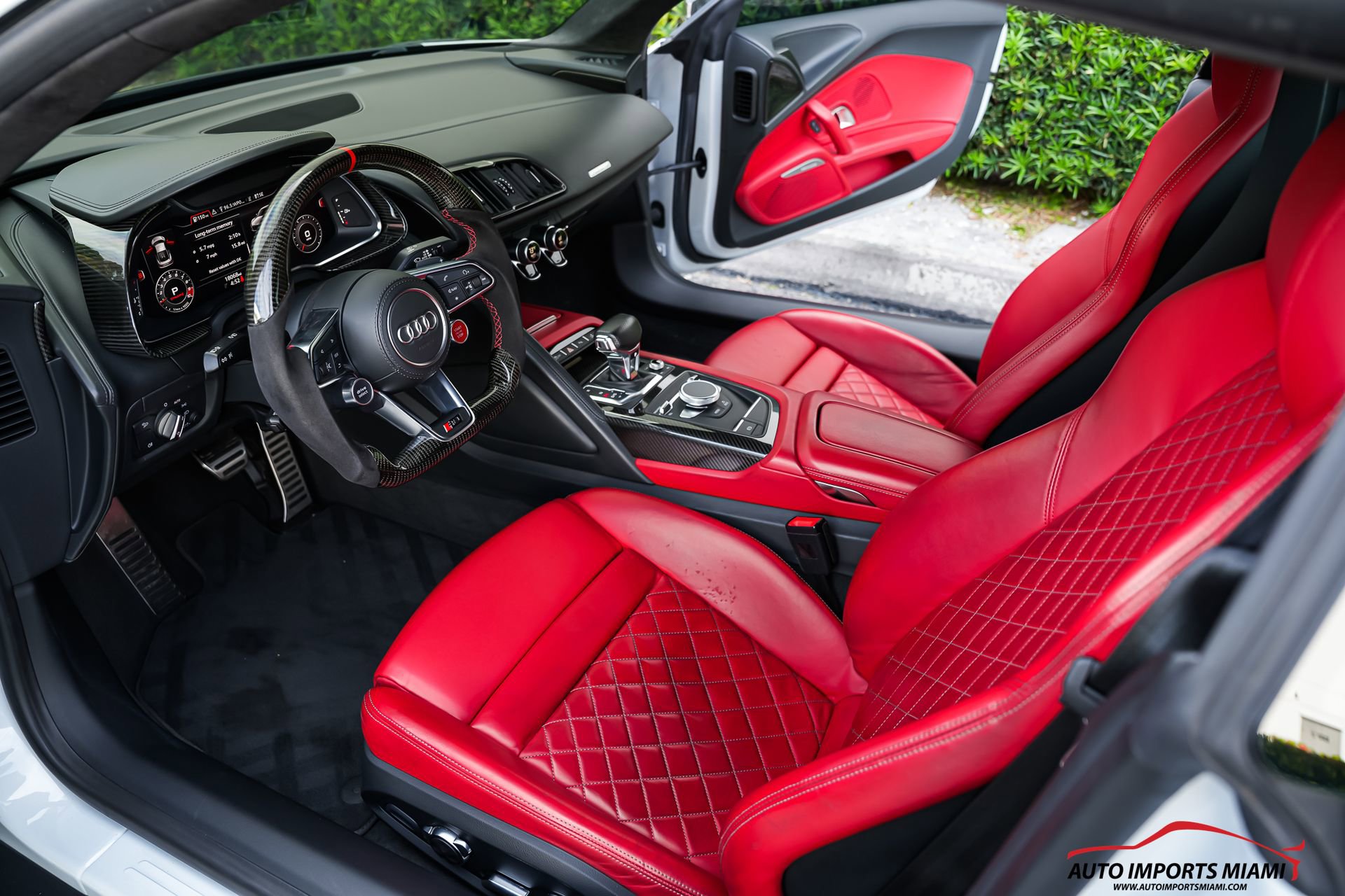 Used 2020 Audi R8 V10 w/ Carbon Exterior Package image 12