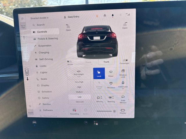 Used 2023 Tesla Model X AWD/4WD image 11