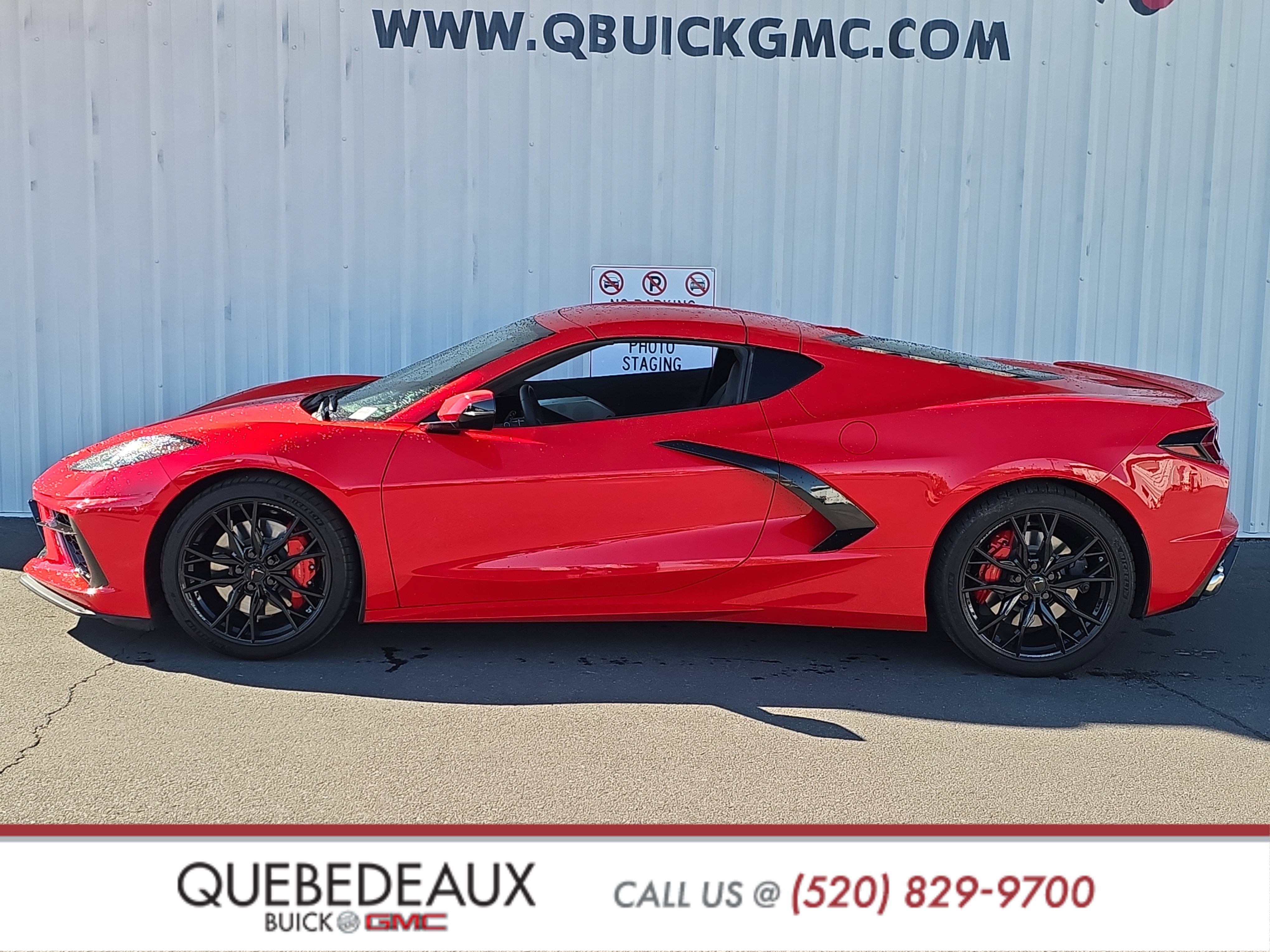 Used 2023 Chevrolet Corvette Stingray Premium Cpe w/ Z51 Performance Package RWD image 4