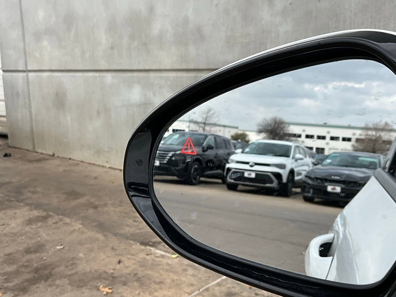 Used 2025 Kia K5 LXS image 19