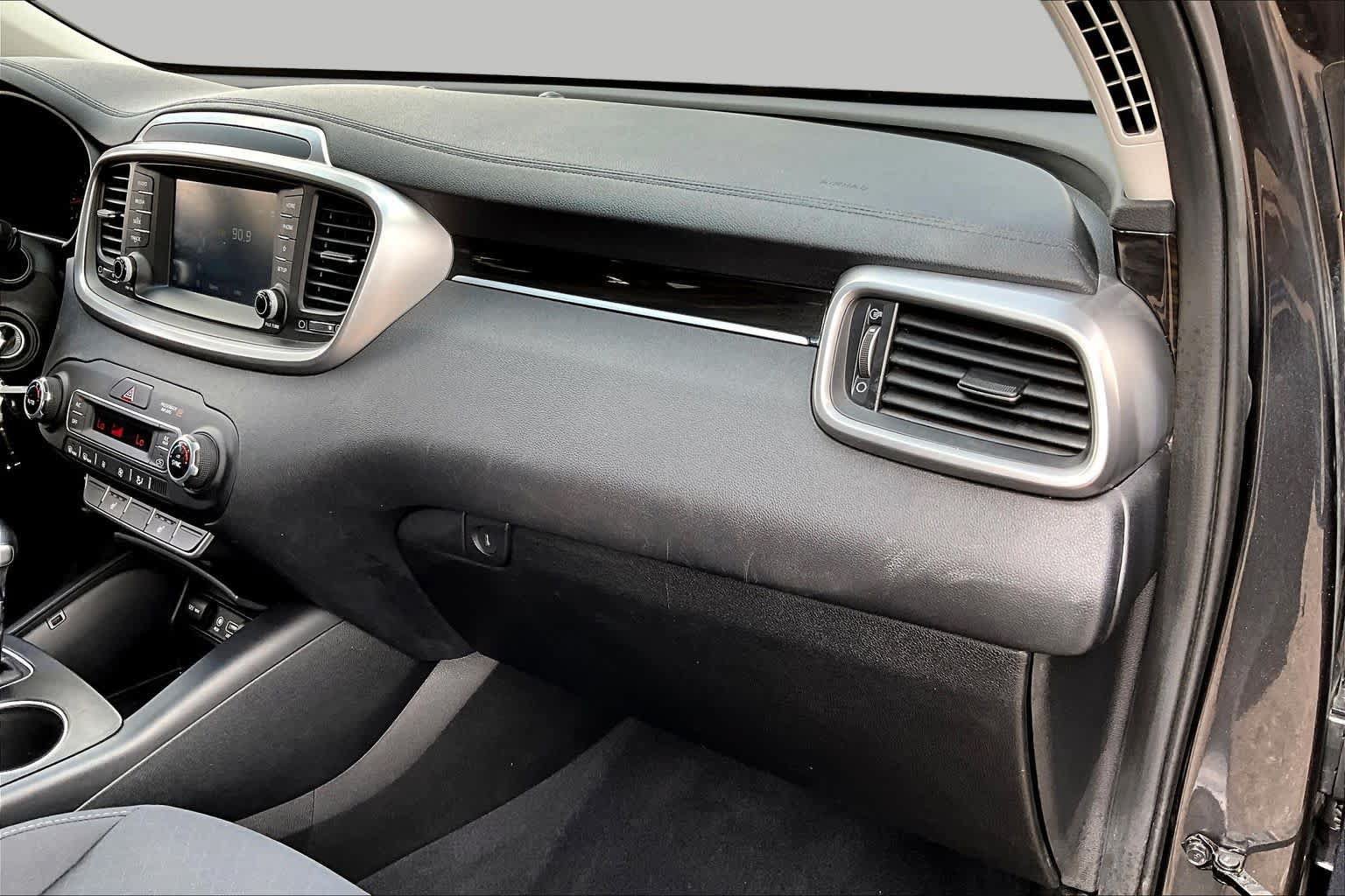Used 2019 Kia Sorento S AWD/4WD image 19
