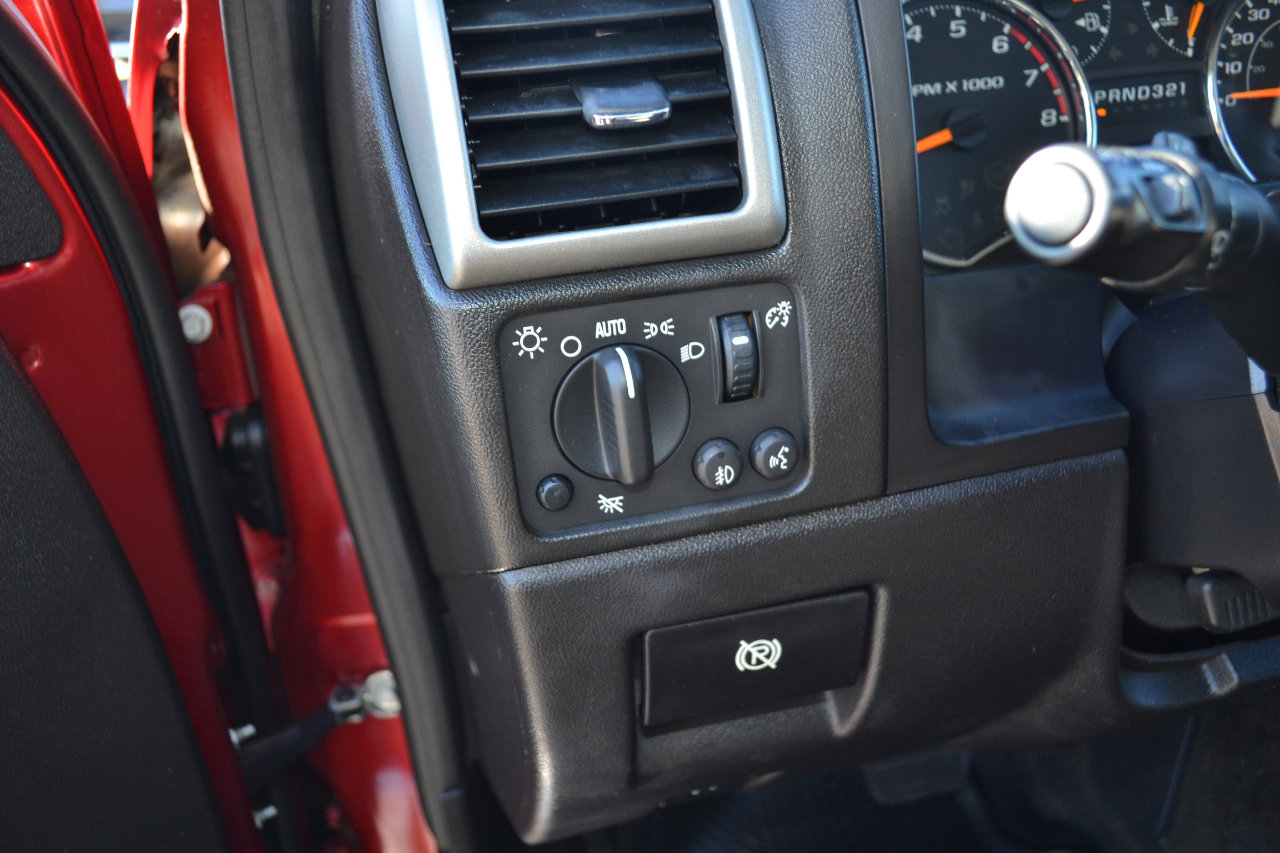 Used 2011 Chevrolet Colorado LT image 13