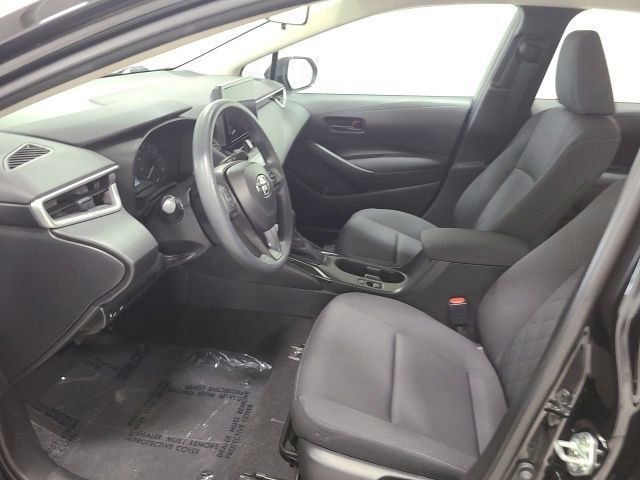 Used 2023 Toyota Corolla LE FWD image 17