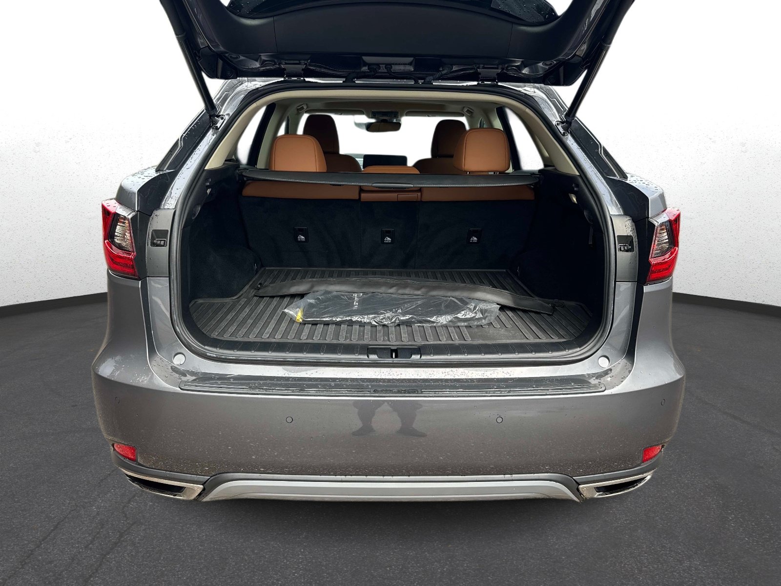 Certified 2022 Lexus RX 350 FWD w/ Premium Package image 11