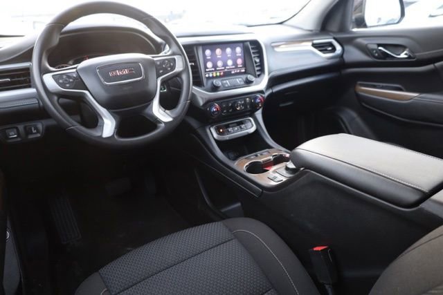 Certified 2023 GMC Acadia SLE w/ Driver Convenience Package image 6