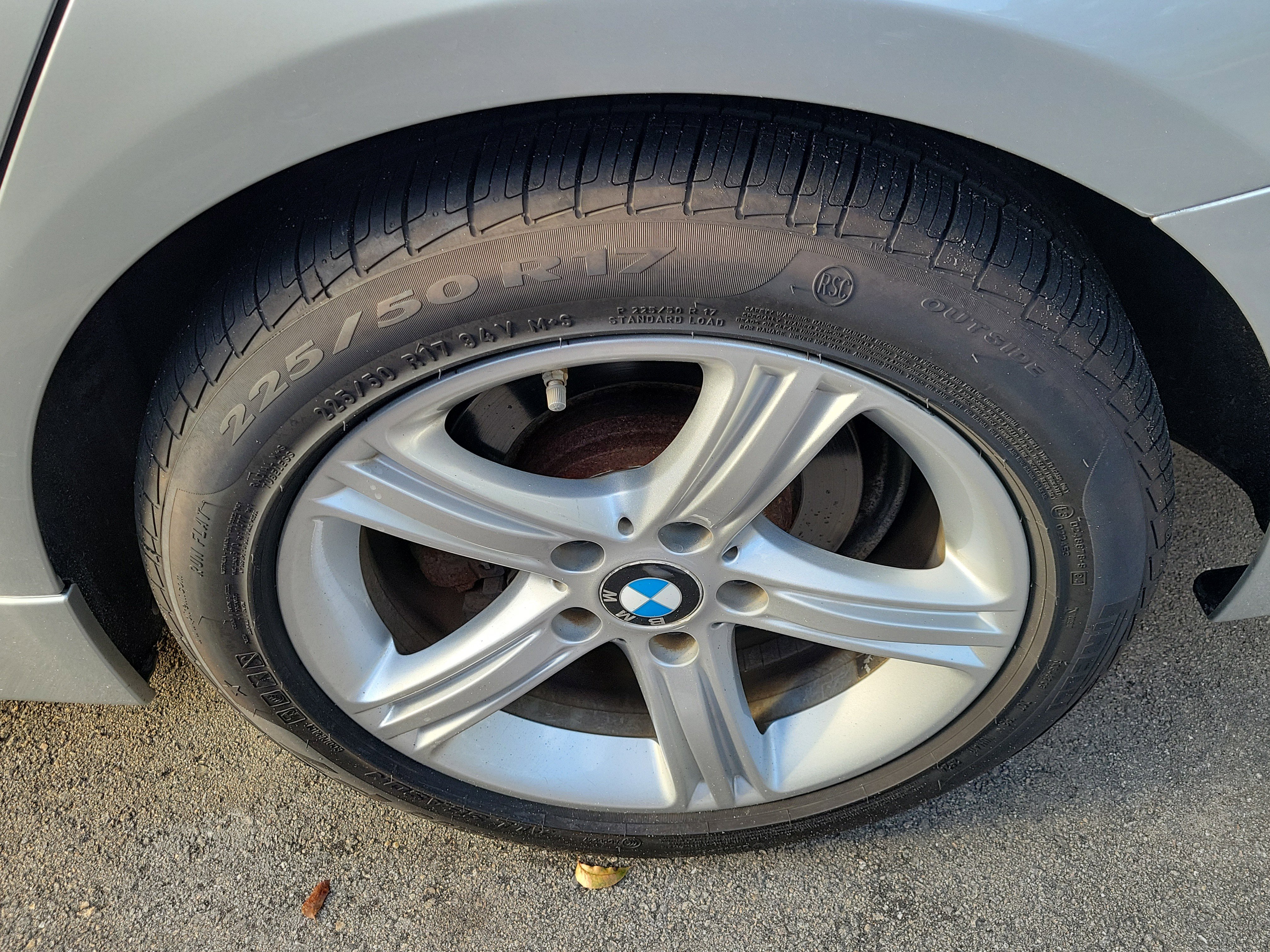 Used 2015 BMW 328i Sedan RWD image 6
