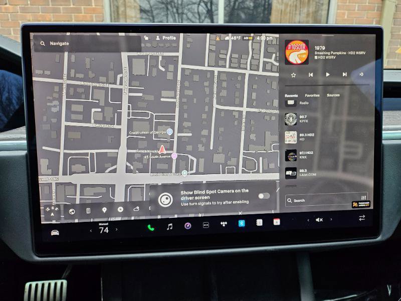 Used 2022 Tesla Model S AWD image 39