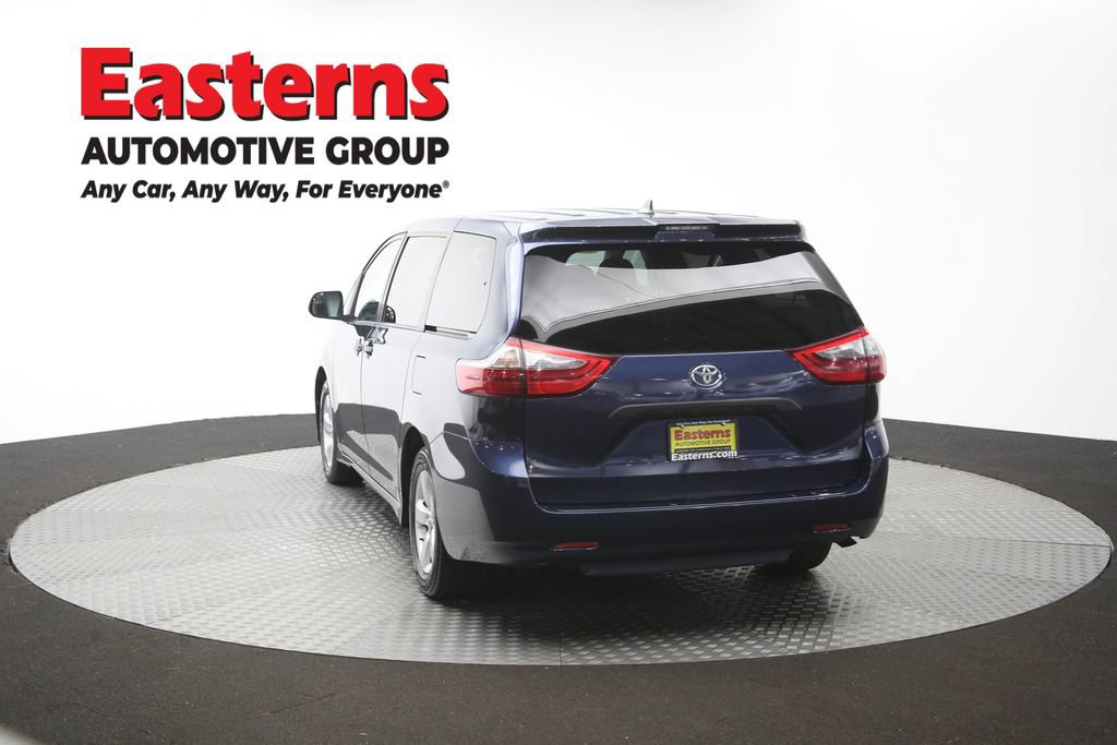 Used 2020 Toyota Sienna L FWD image 37