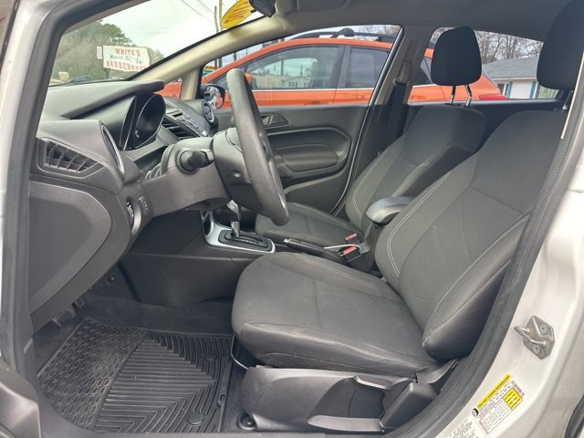 Used 2019 Ford Fiesta SE image 10