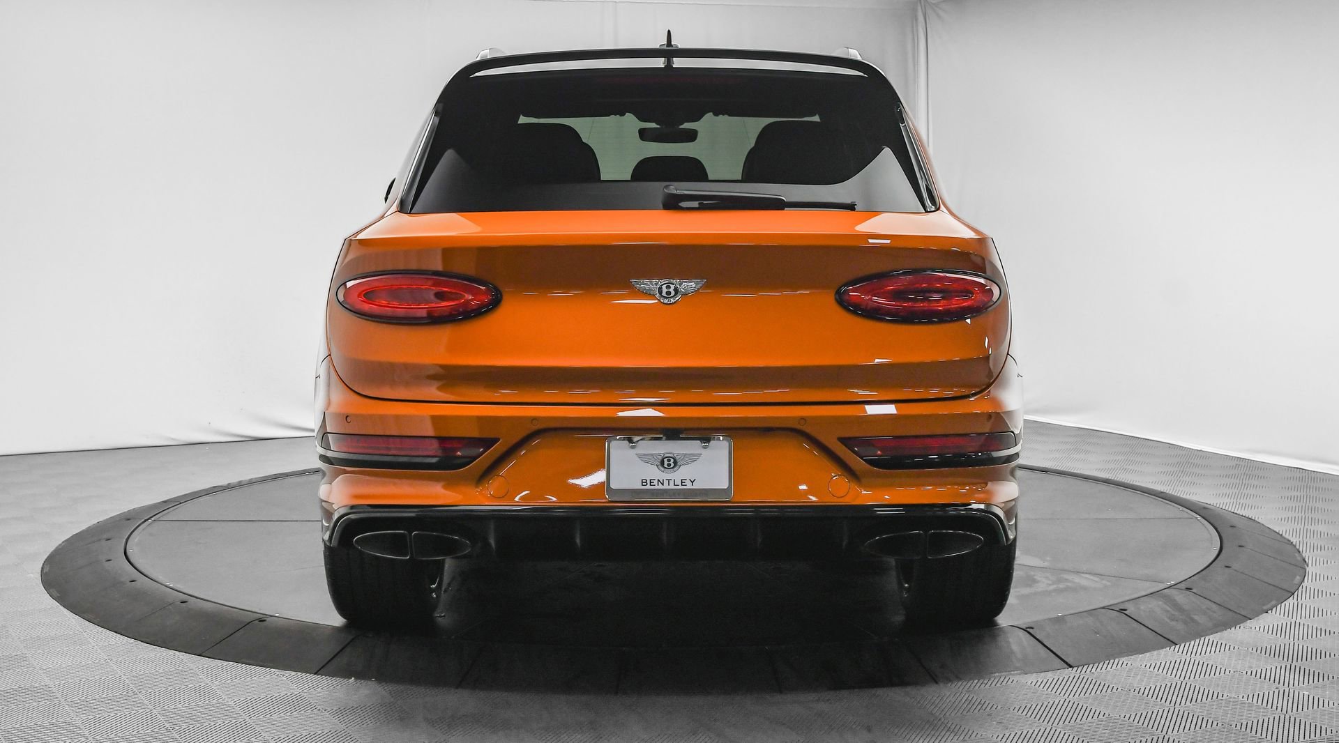 Certified 2022 Bentley Bentayga image 6