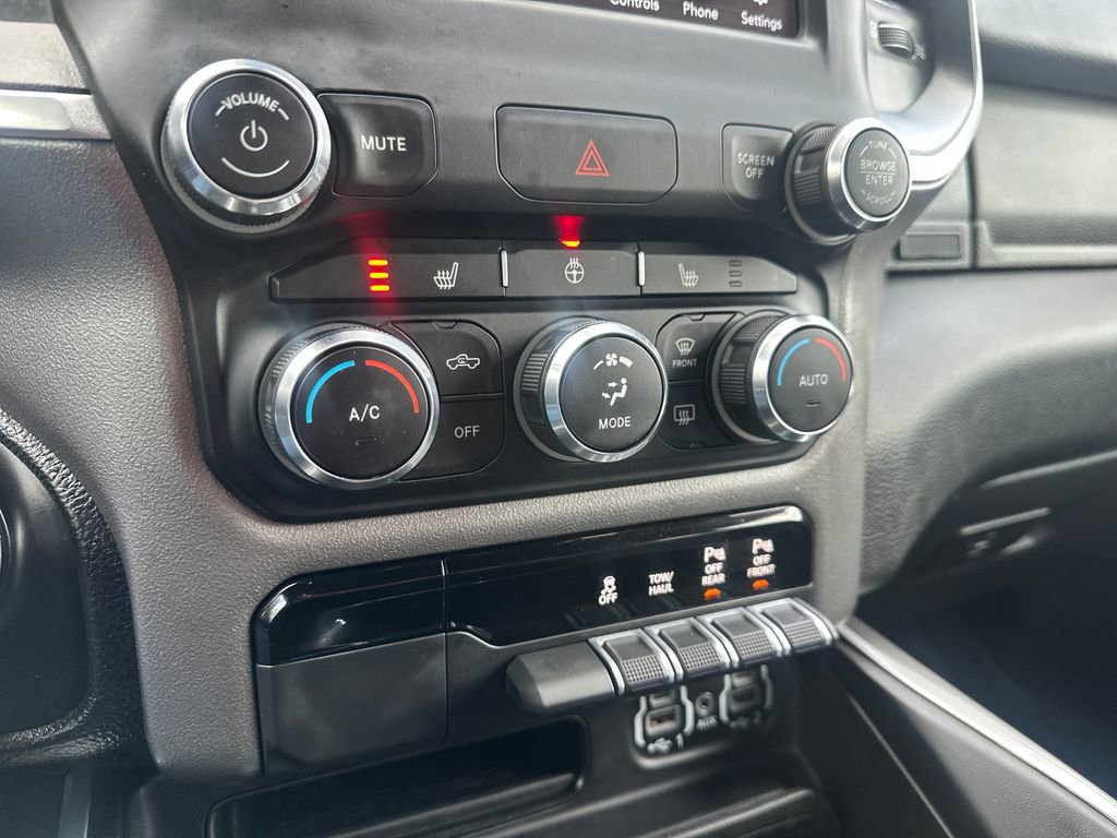 Used 2021 RAM 1500 Big Horn AWD/4WD image 11