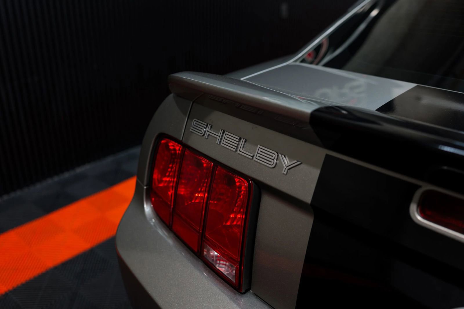 Used 2009 Ford Mustang Shelby GT500 RWD image 19