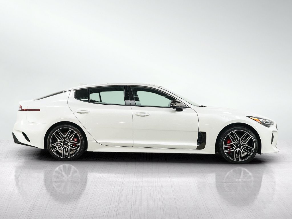 Used 2022 Kia Stinger GT2 AWD/4WD image 6