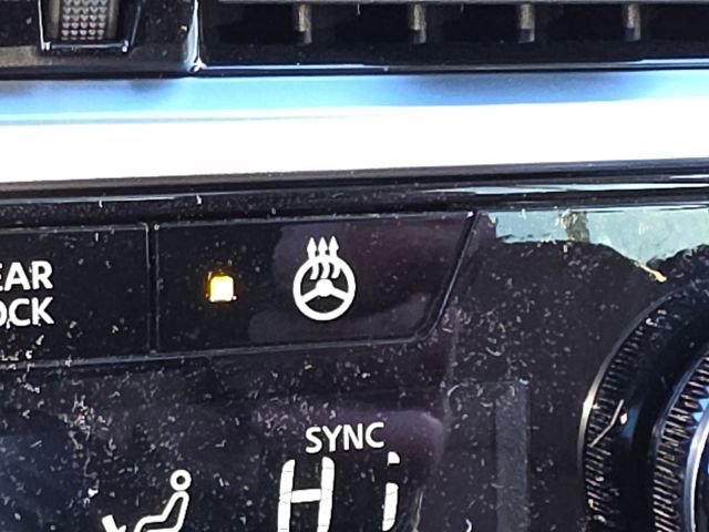 New 2025 Nissan Pathfinder Platinum w/ Cargo Package image 10