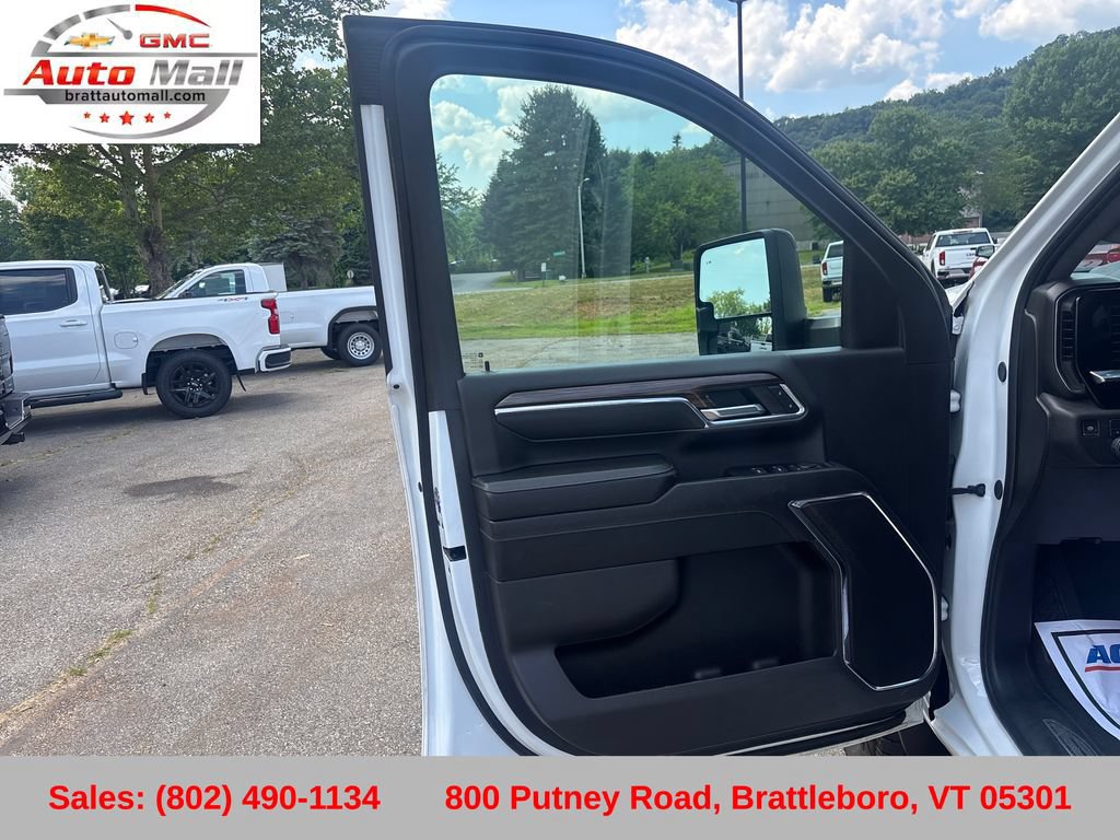 Used 2024 Chevrolet Silverado 3500 LT w/ All Star Edition AWD/4WD image 13