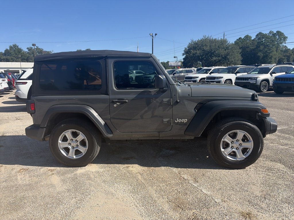 Used 2020 Jeep Wrangler Sport AWD/4WD image 7